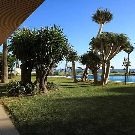 Magical Sea View טורמולינוס