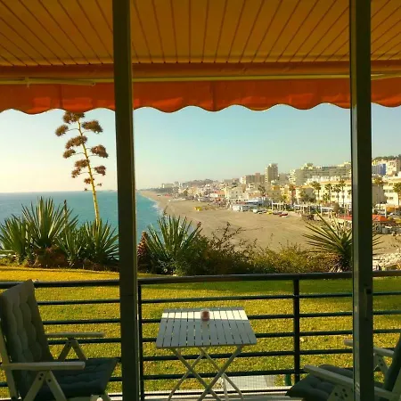 Magical Sea View * توريمولينوس